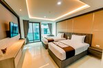 Номер «Делюкс», вид на бассейн в The Proud Hotel Pattaya