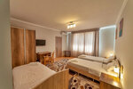 Трёхместный номер Standard в TES Hotel