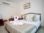 Deluxe Double Room with Balcony в Silver Mounts Hotel