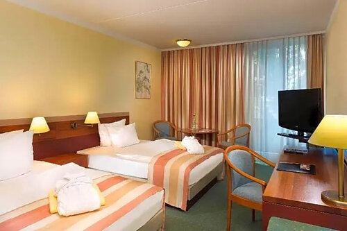 Двухместный номер Deluxe двуспальная кровать в Wyndham Garden Kassel