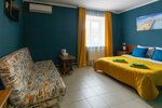 Двухместный номер Делюкс с 1 кроватью или 2 отдельными кроватями в Антипов