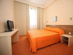 Трёхместный номер Standard в Art Hotel