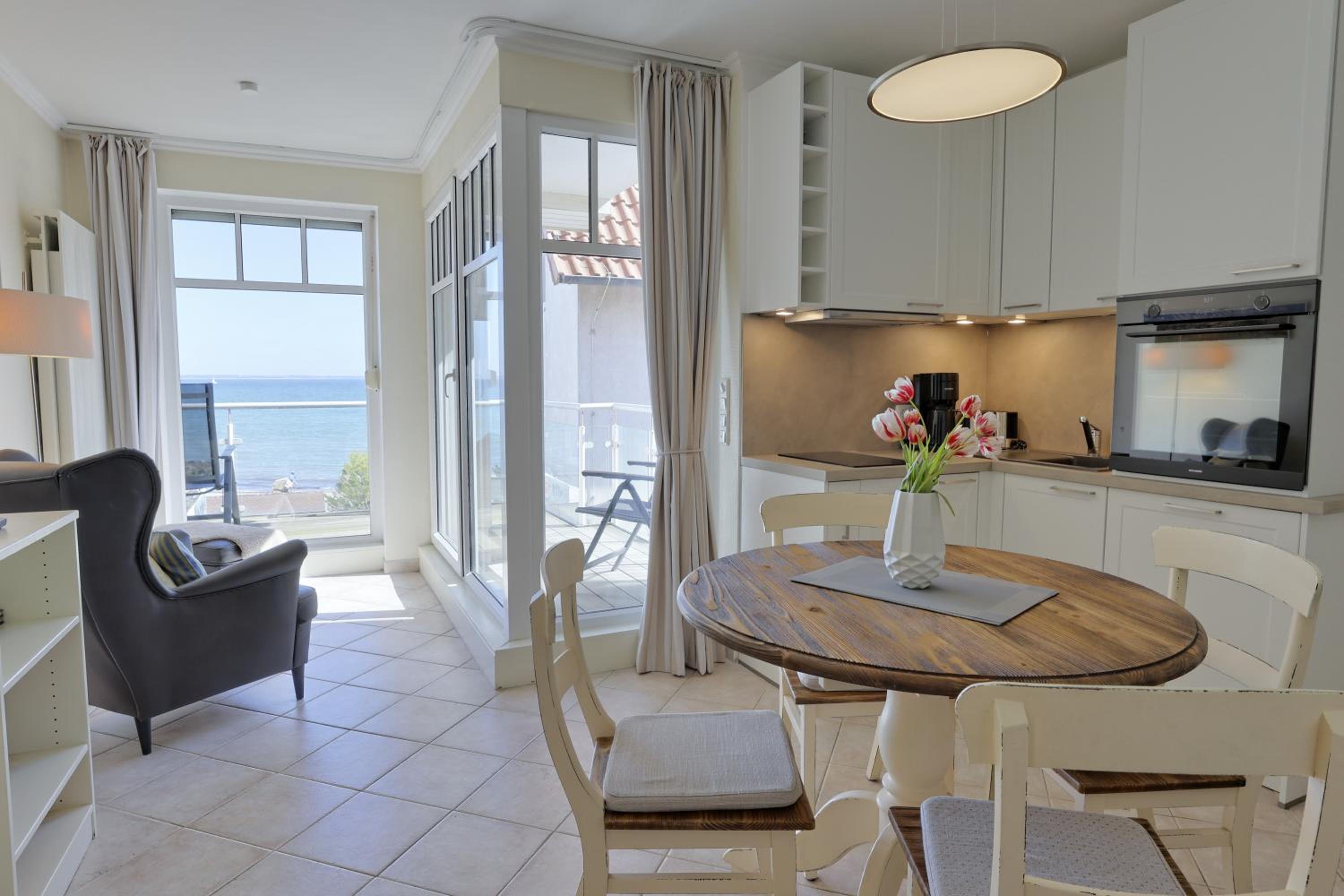 Apartment 45 with Balcony and Sea View