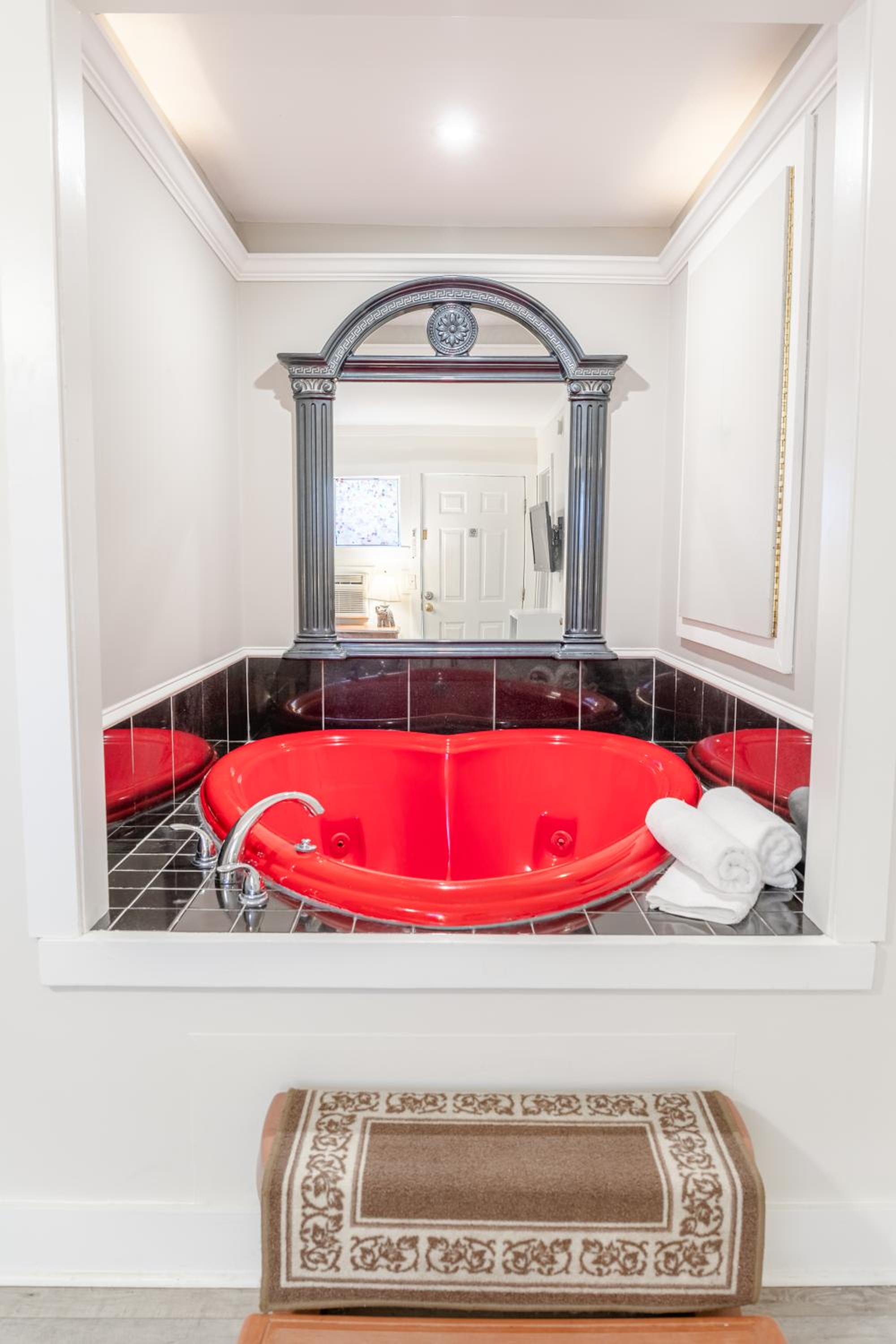 King Room with Spa Bath