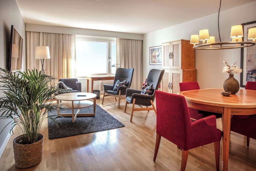 Junior Double Room