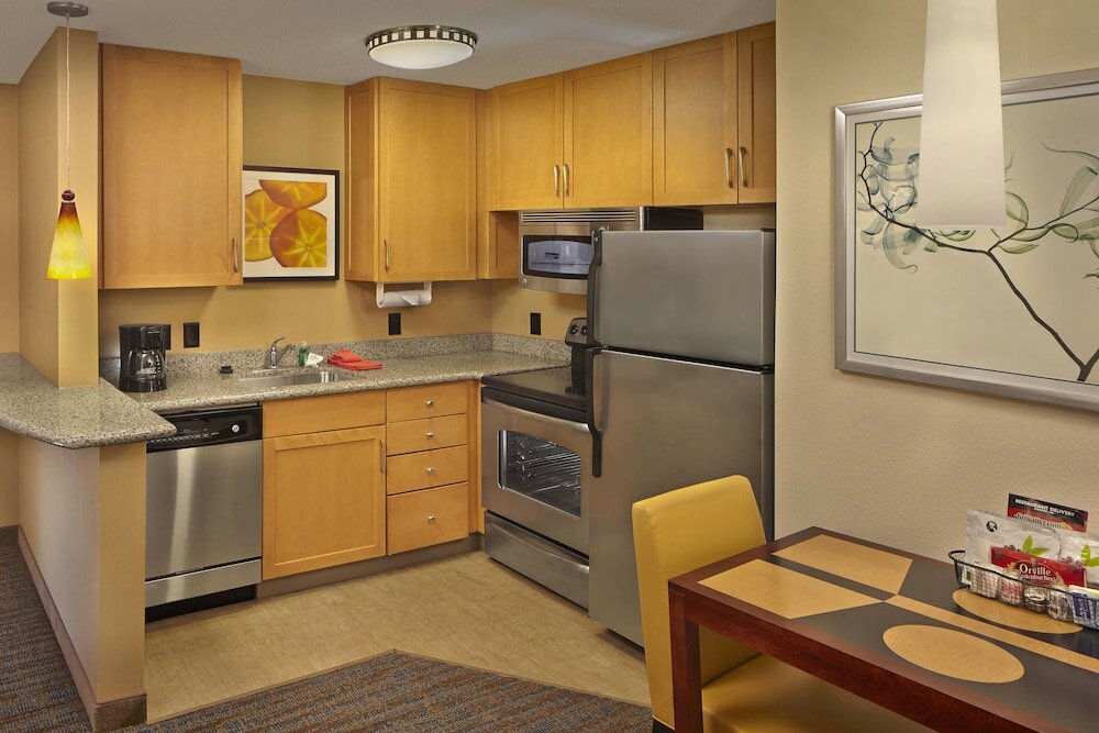 Executive Suite, 1 King Bed with Sofa bed