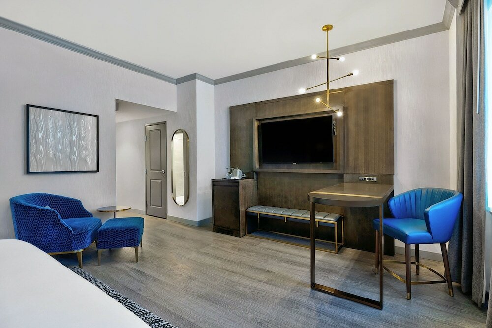 Room, 1 King Bed