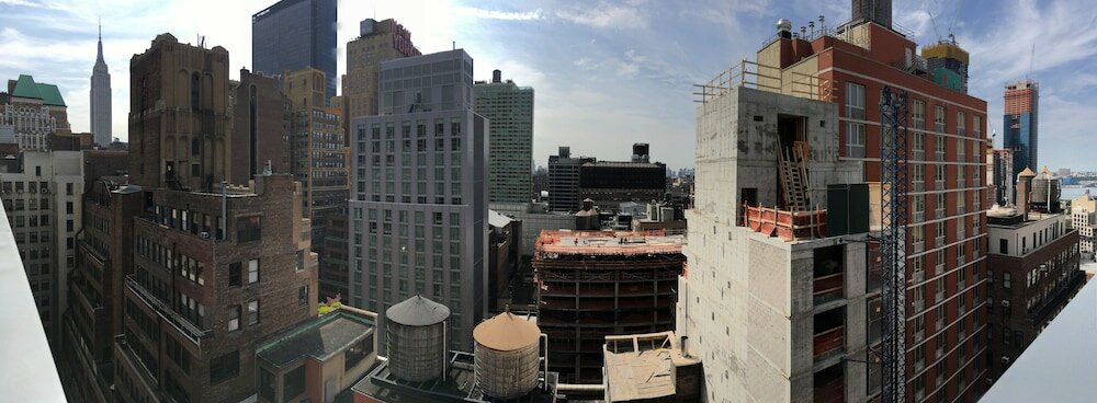 Room, 2 Double Beds, City View