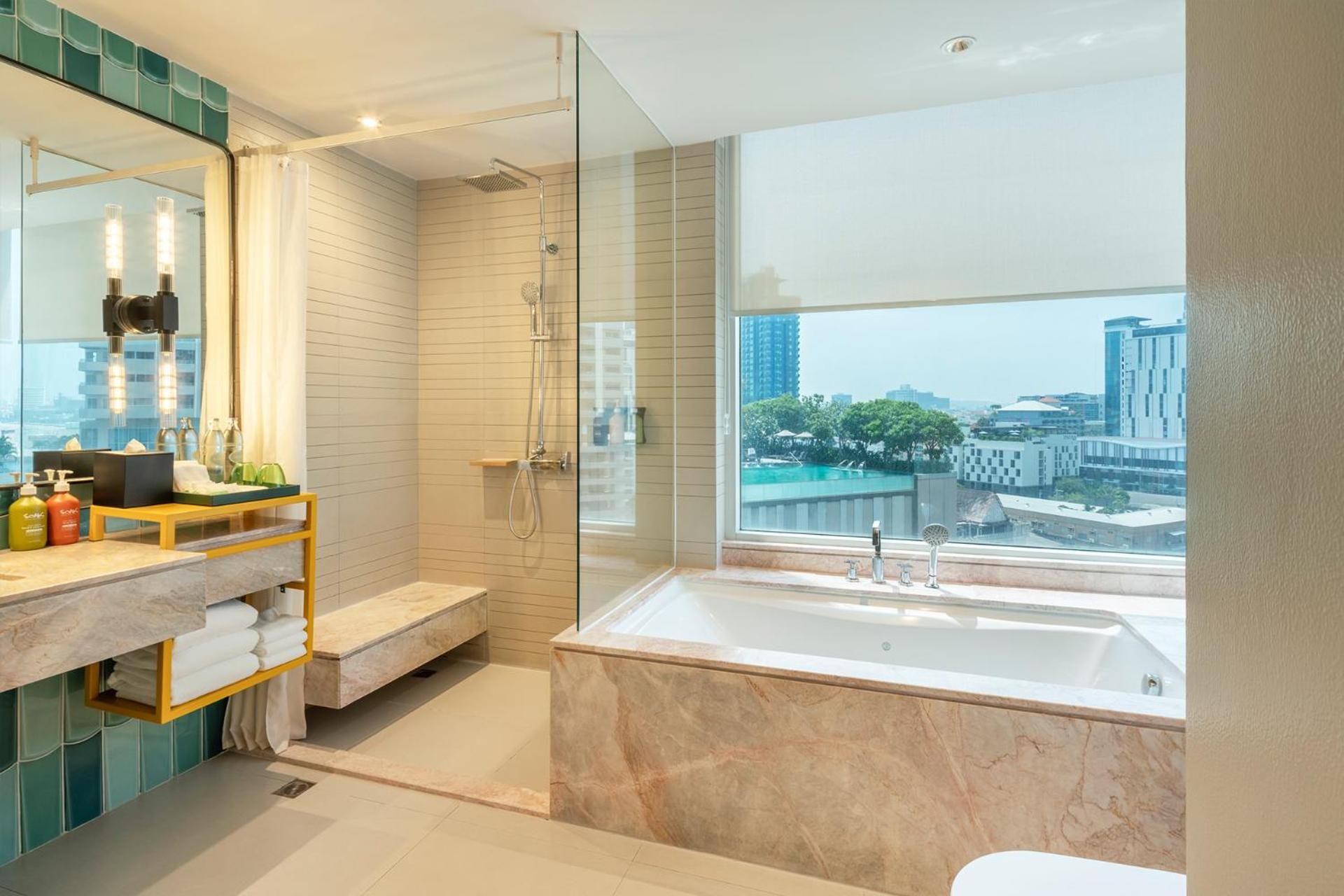 Two-Bedroom Suite with Beachview - Bay Tower