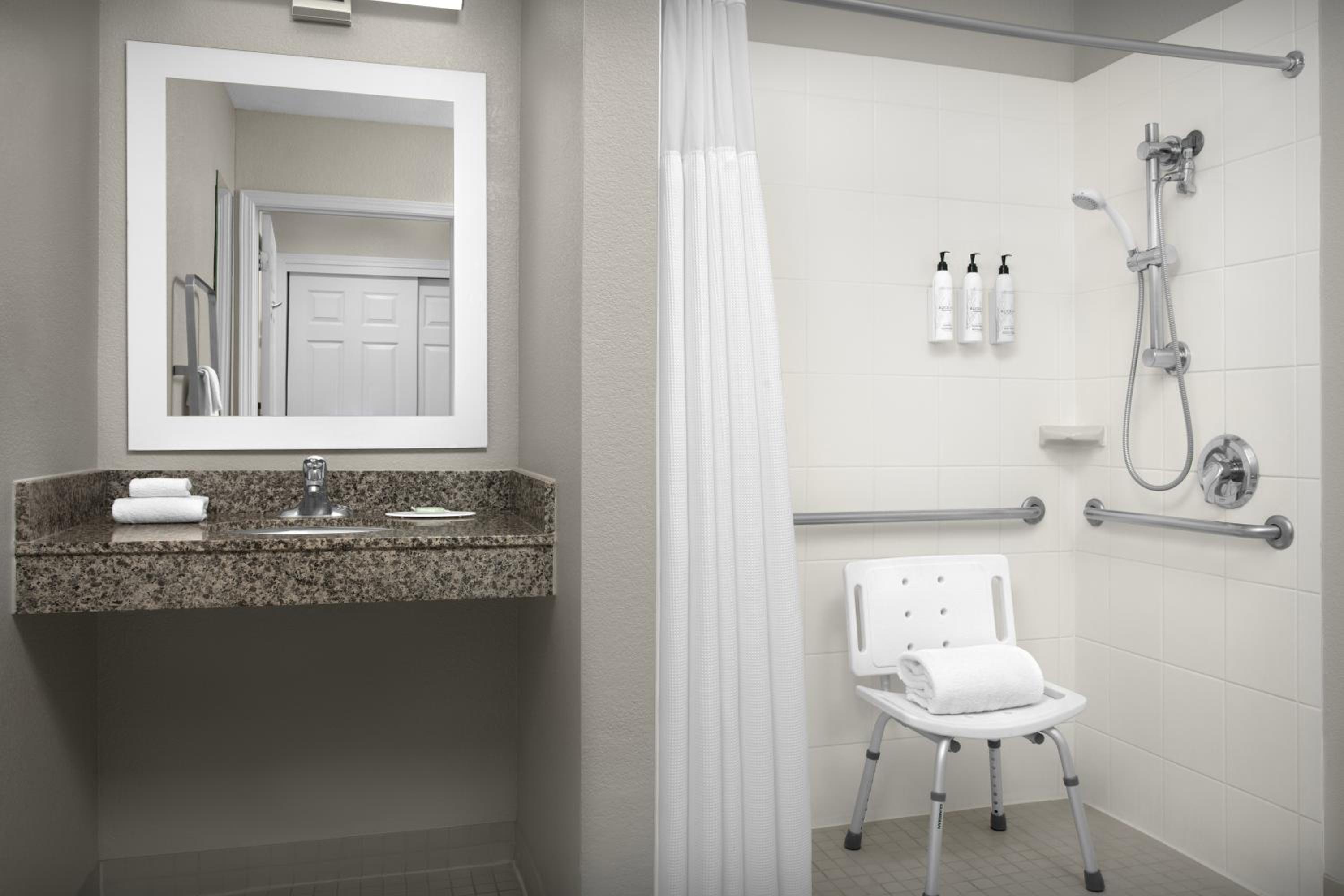 Studio Queen Room with Sofa Bed and Roll-in Shower - Mobility and Hearing Accessible