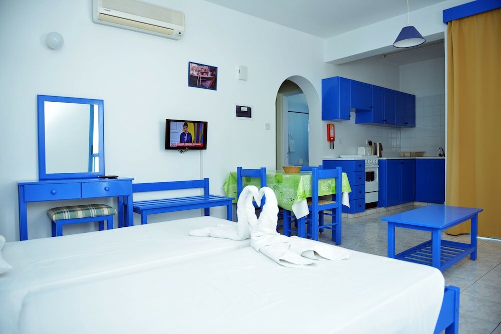 Traditional Studio, Resort View