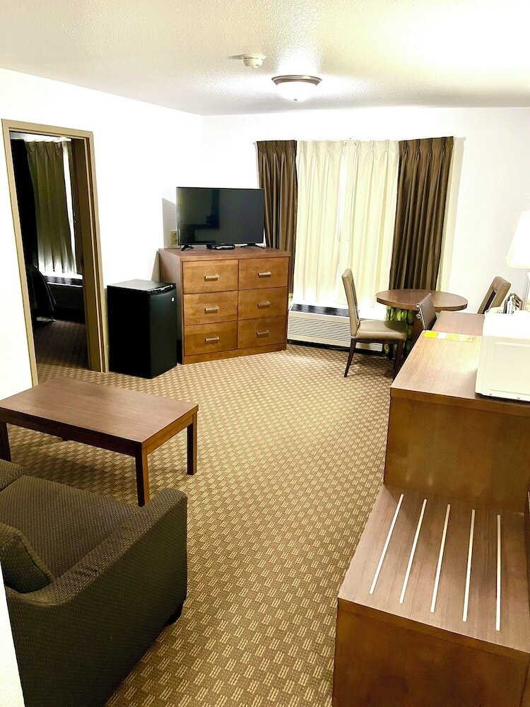 Studio Suite, 1 Queen Bed, Non Smoking