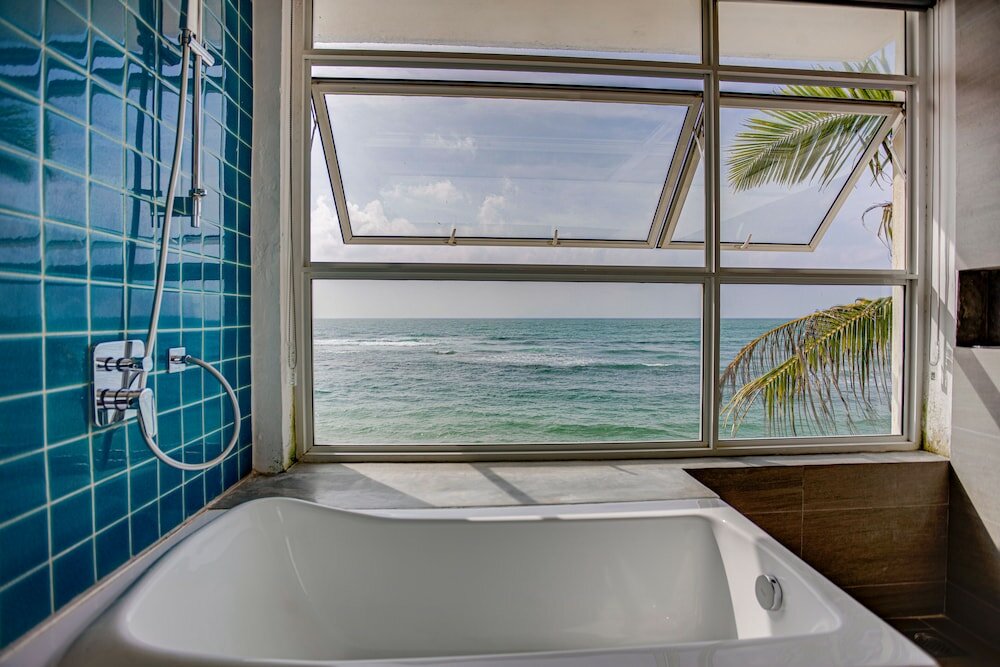 Premium Ocean Suite
