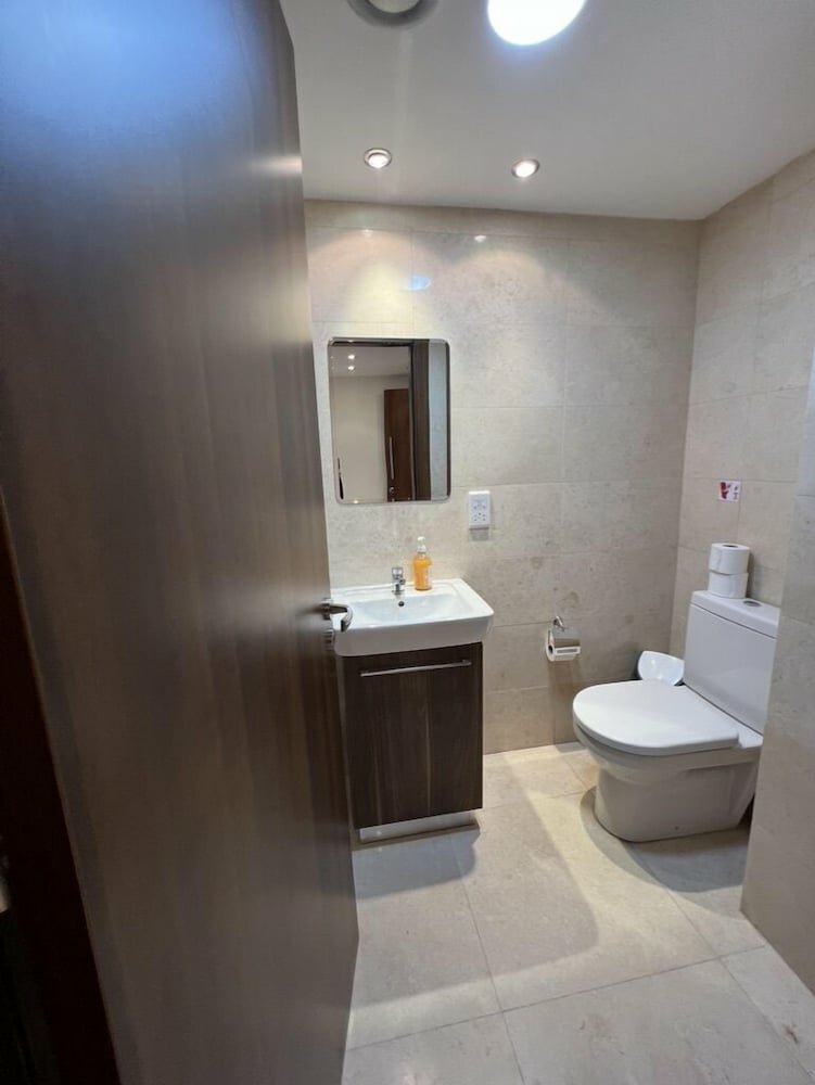 Luxury Apartment, 2 Bedrooms, Balcony, Sea View