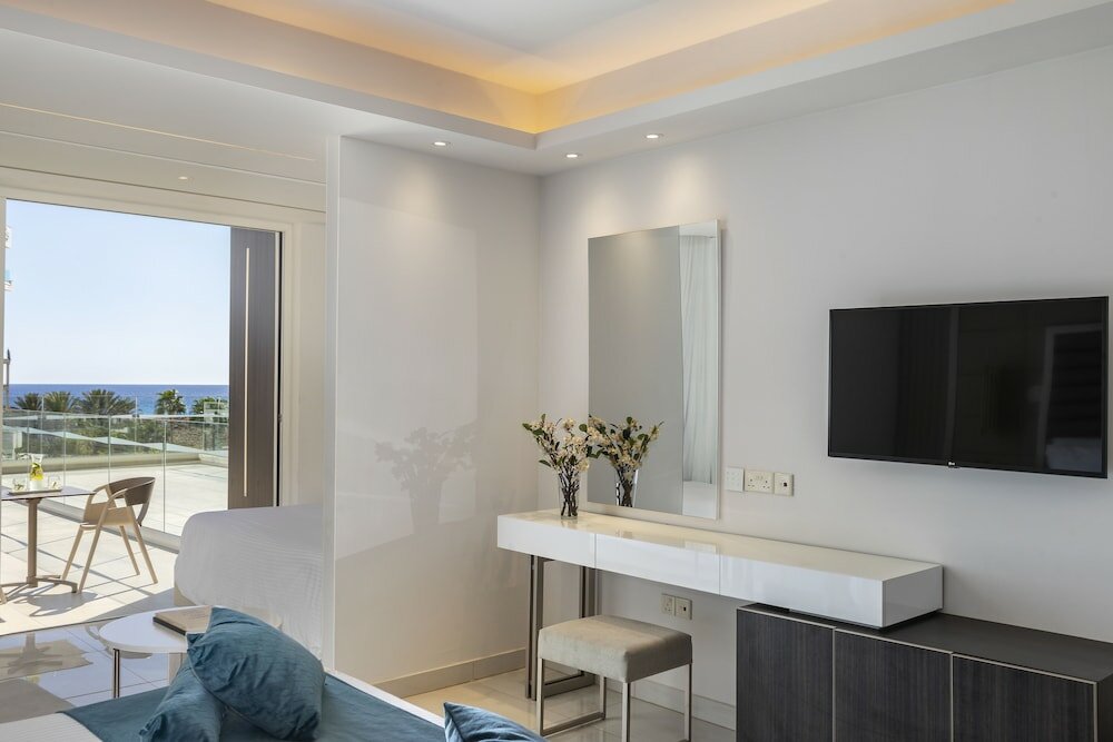 Family Room, 1 Bedroom, Terrace, Sea View