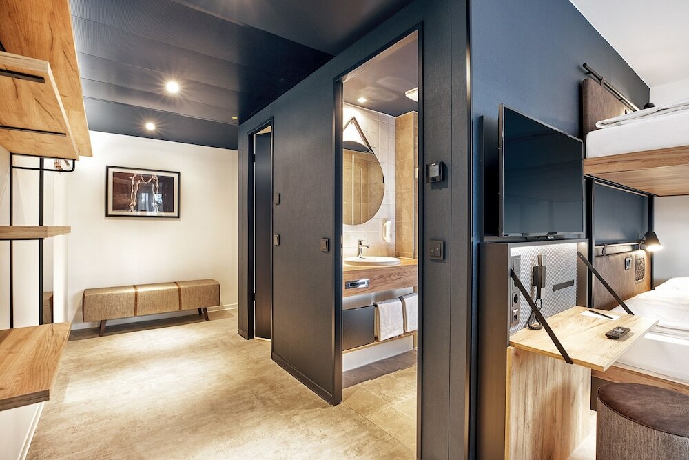 Comfort Quadruple Room, Non Smoking