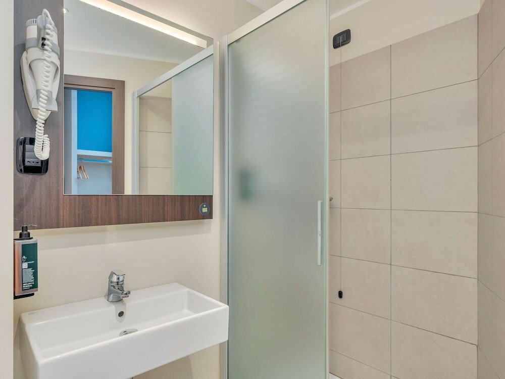 Standard Double Room, Non Smoking, City View
