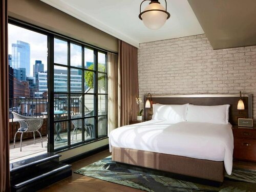 Grand Chamber Junior Suite Terrace в Mondrian London Shoreditch
