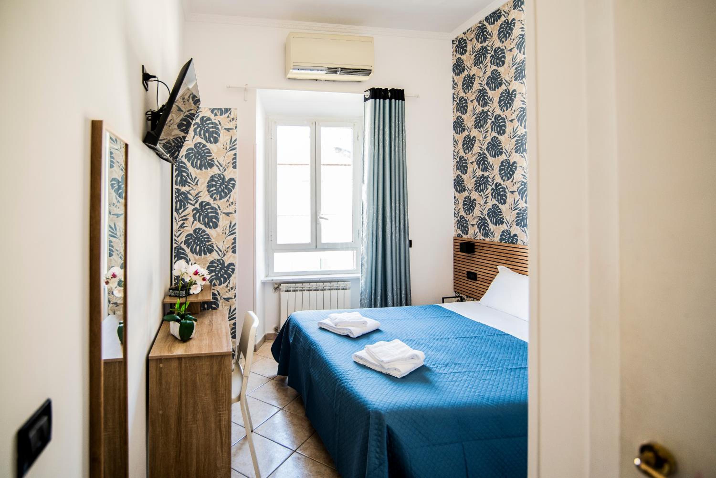 Double or Twin Room with Private Bathroom
