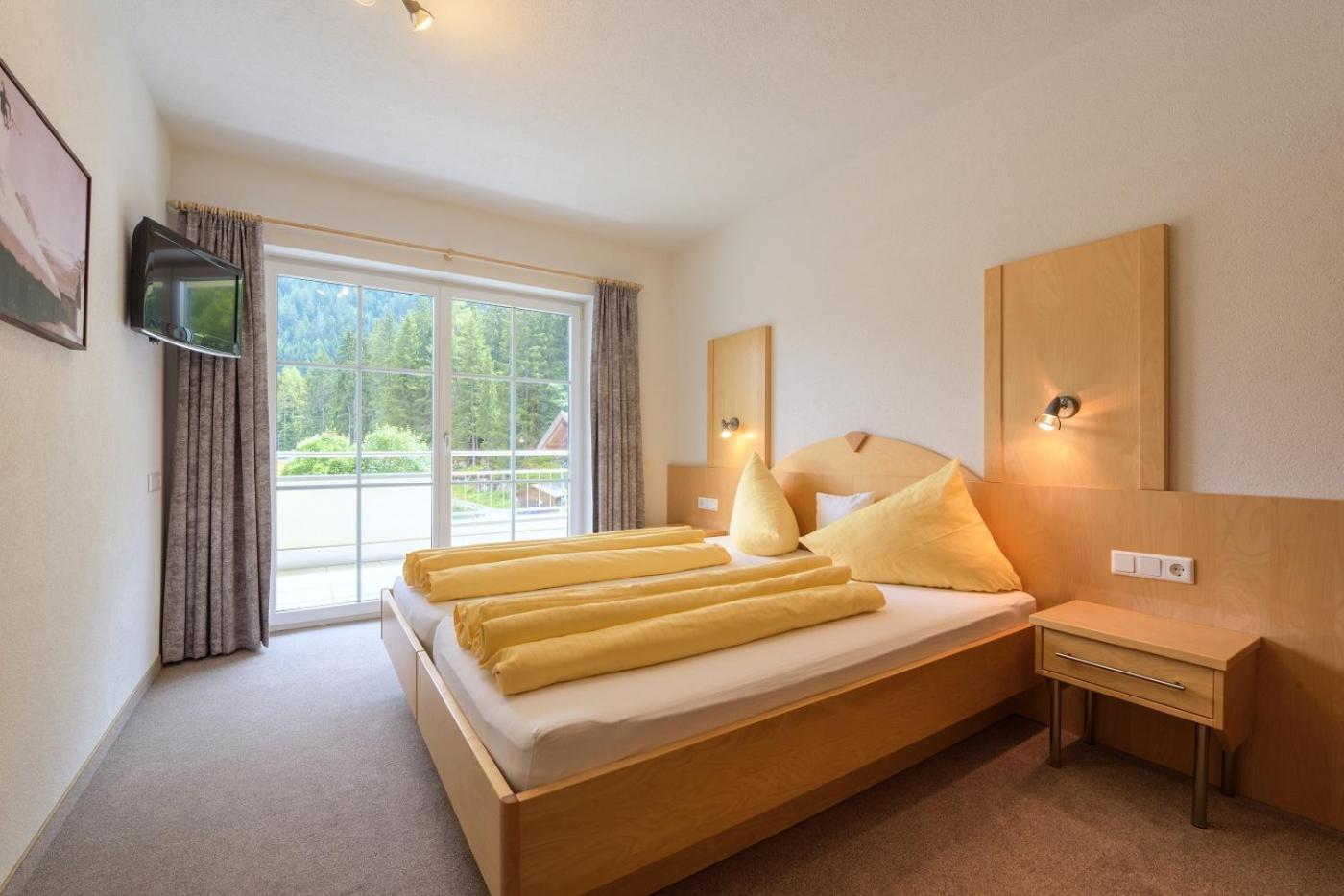 Superior Apartment (4 Adults)