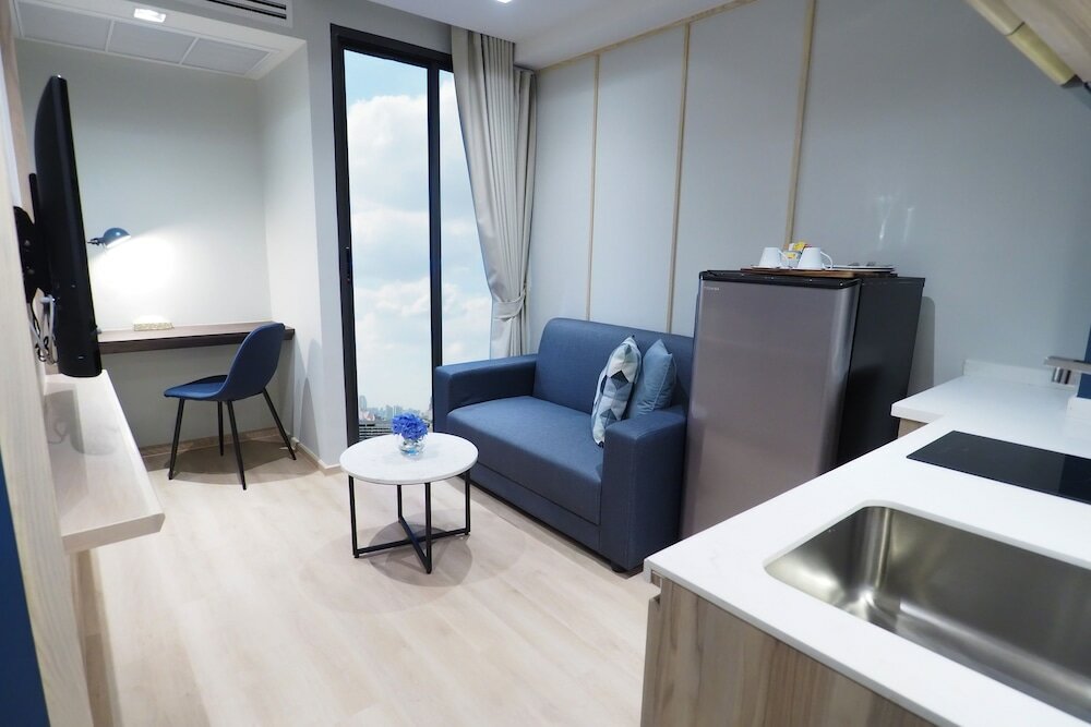 One Bedroom Executive