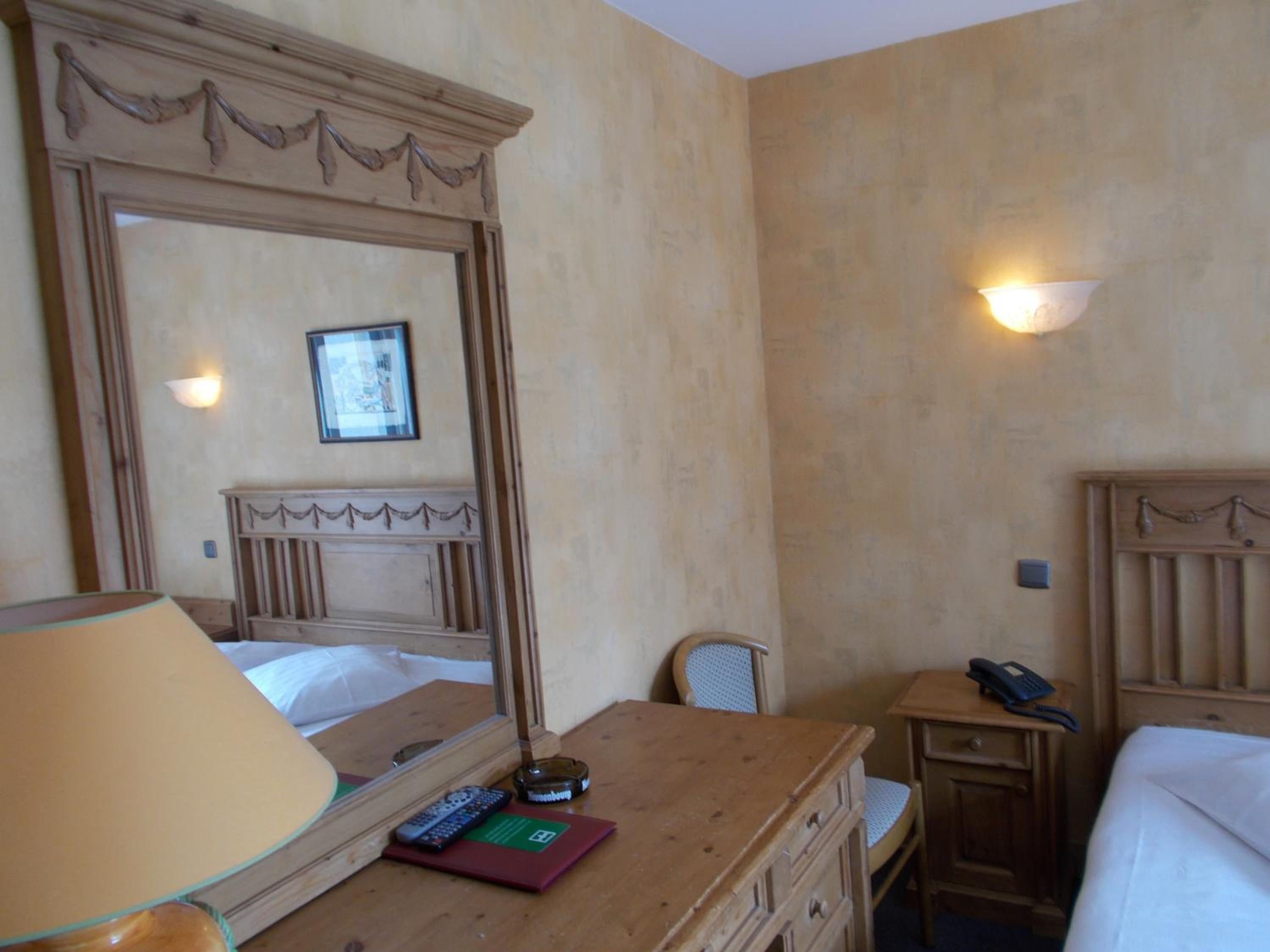 Double Room with Private Shower