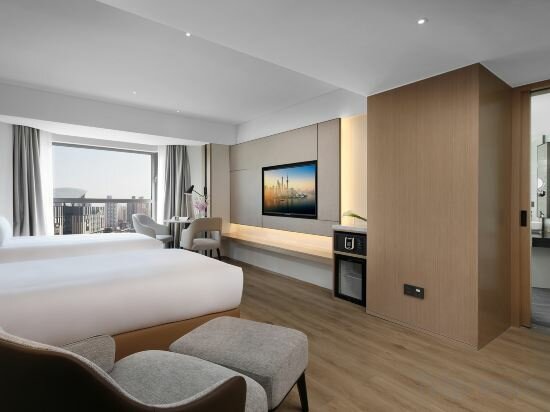 Grand Deluxe Twin Room