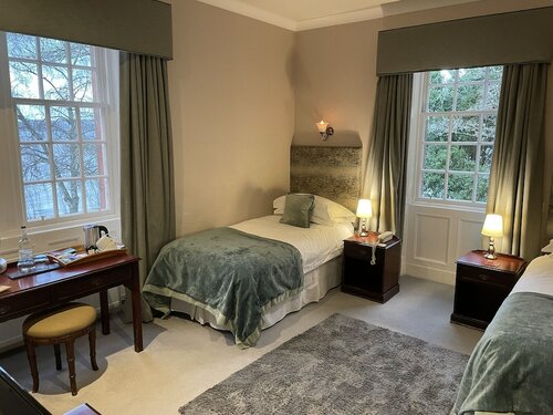 Номер с 2 односпальными кроватями, вид на море в Bunchrew House Hotel