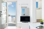 Улучшенный номер (Caldera View) в On The Rocks Hotel