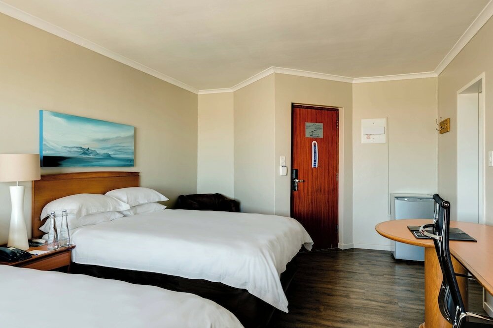 Room, 2 Double Beds, Garden View