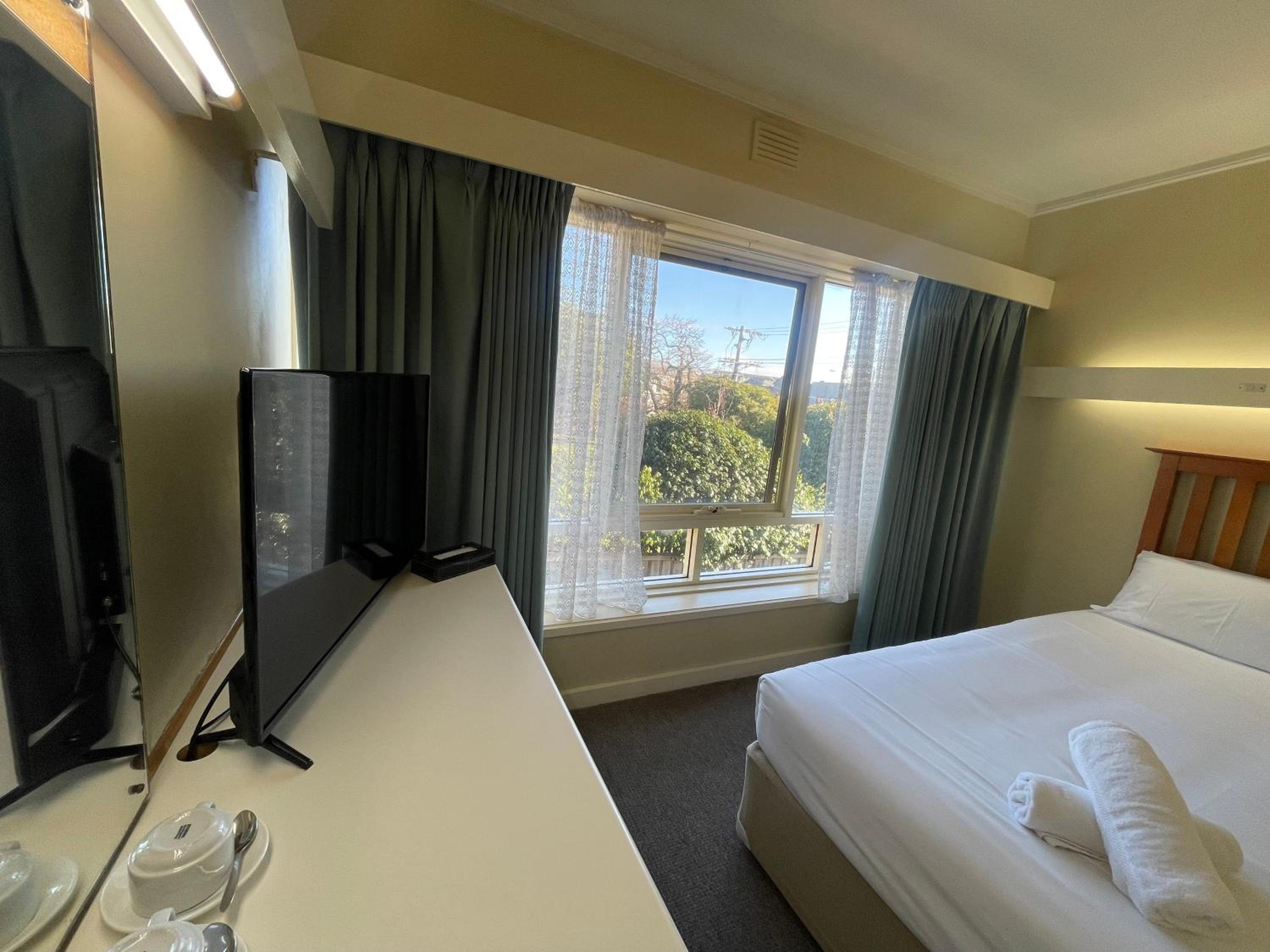 Queen Room