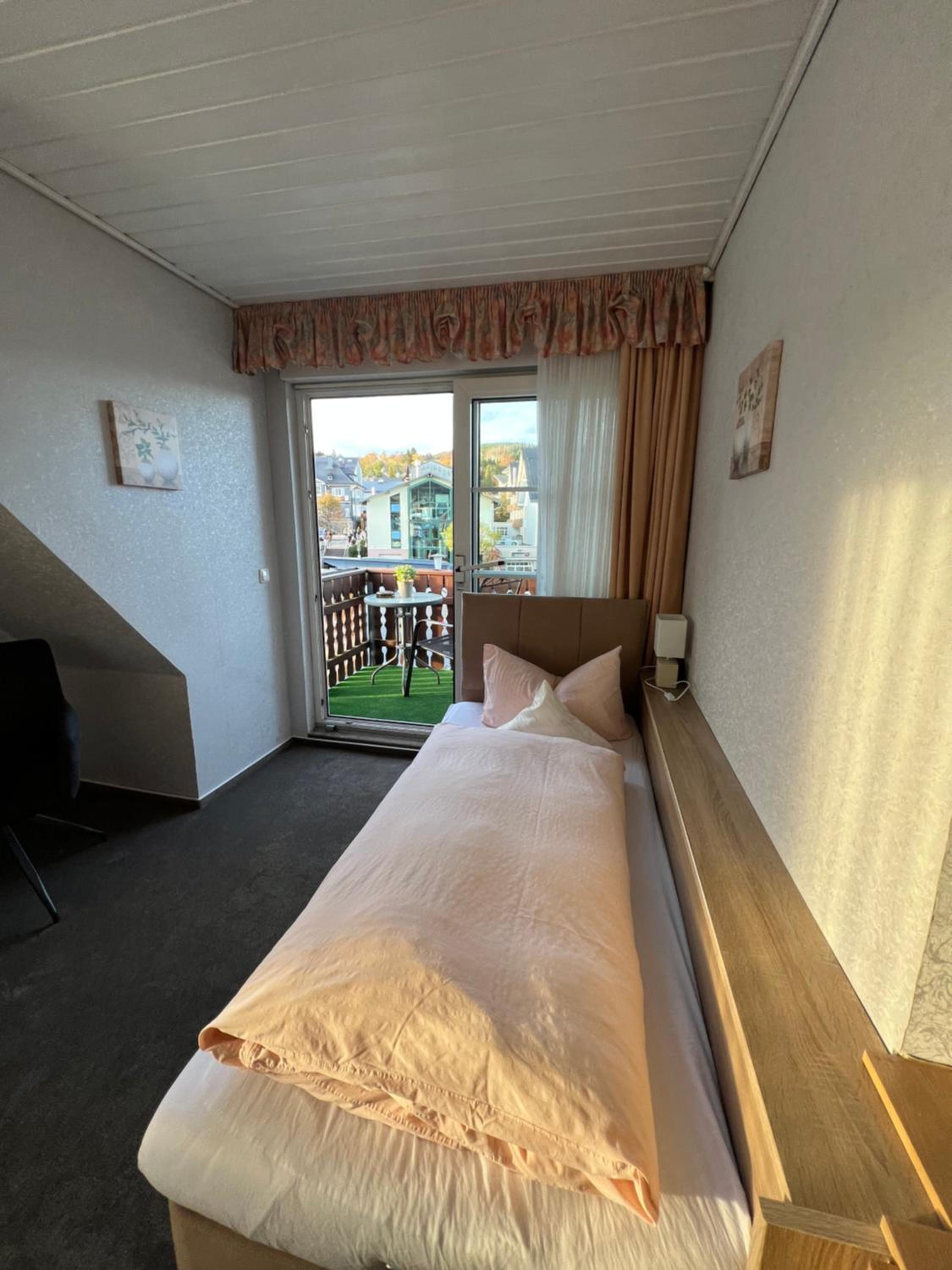 Single Room with Balcony