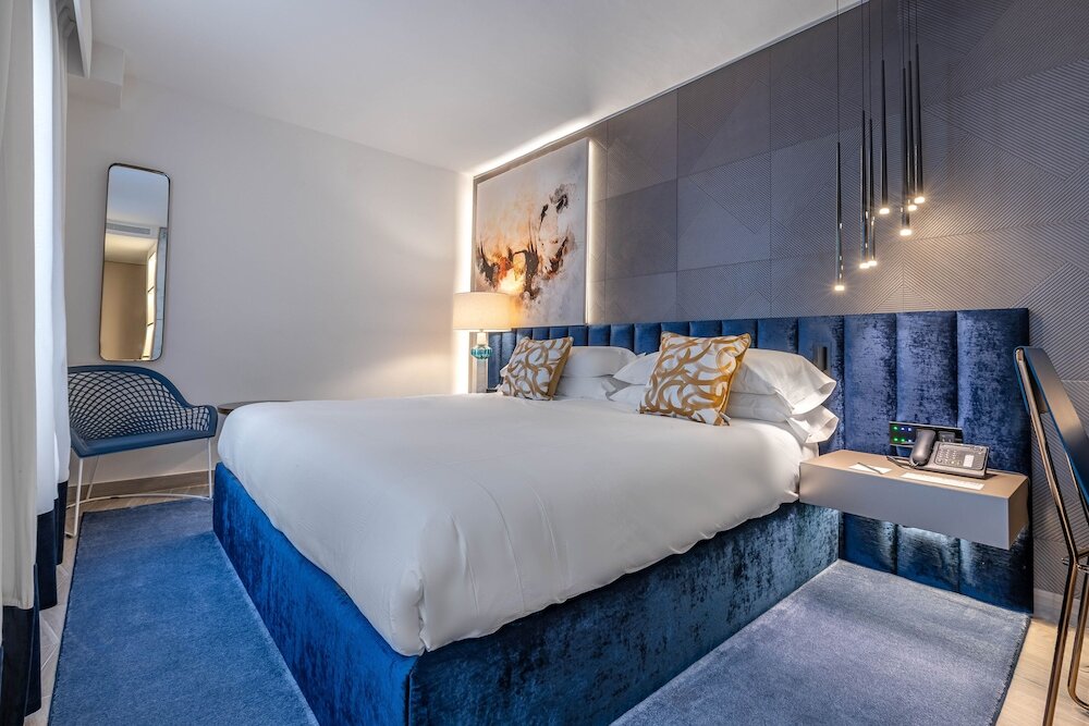 Superior Double Room, 1 King Bed, Non Smoking