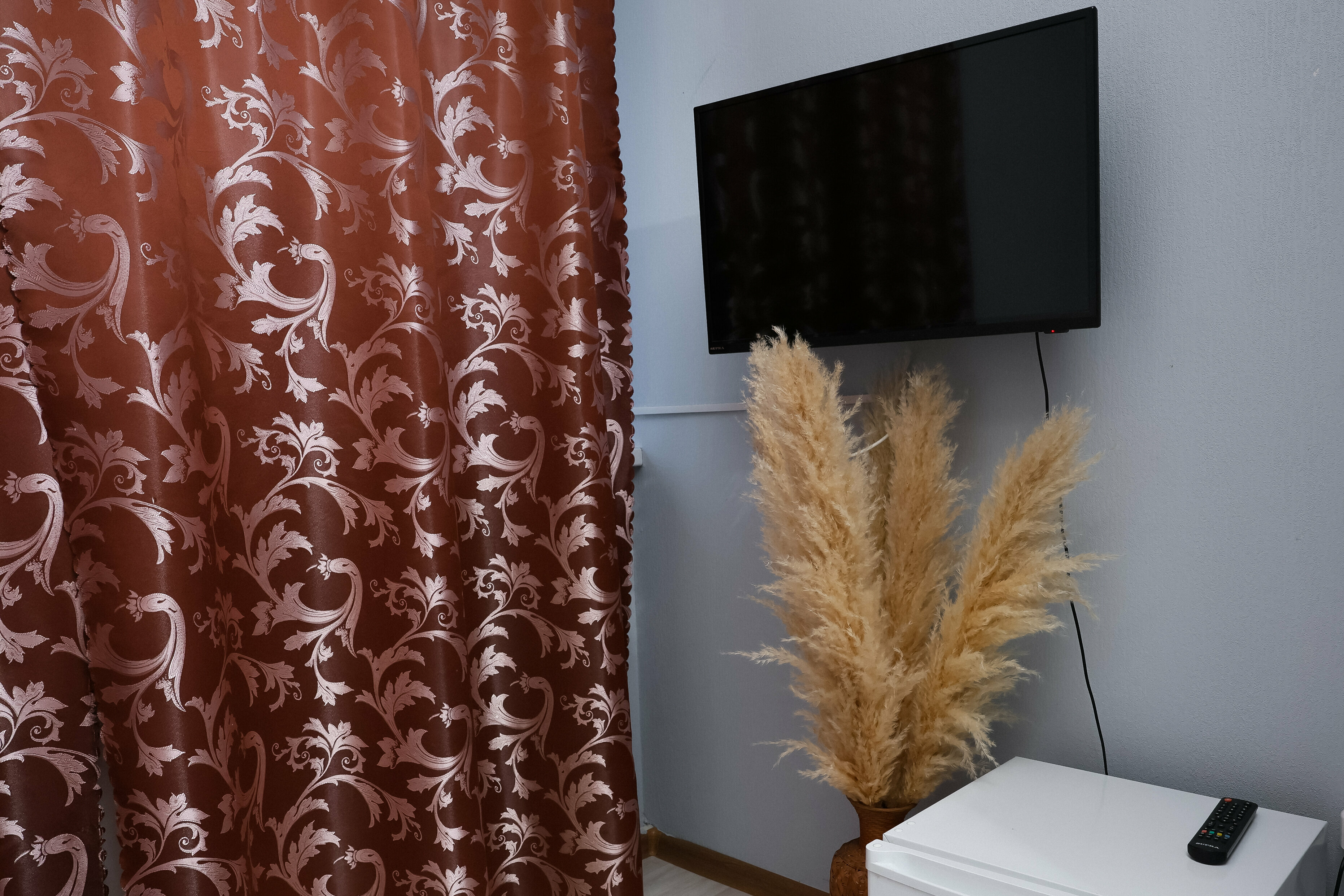Люкс с одной 2х спальной кроватью