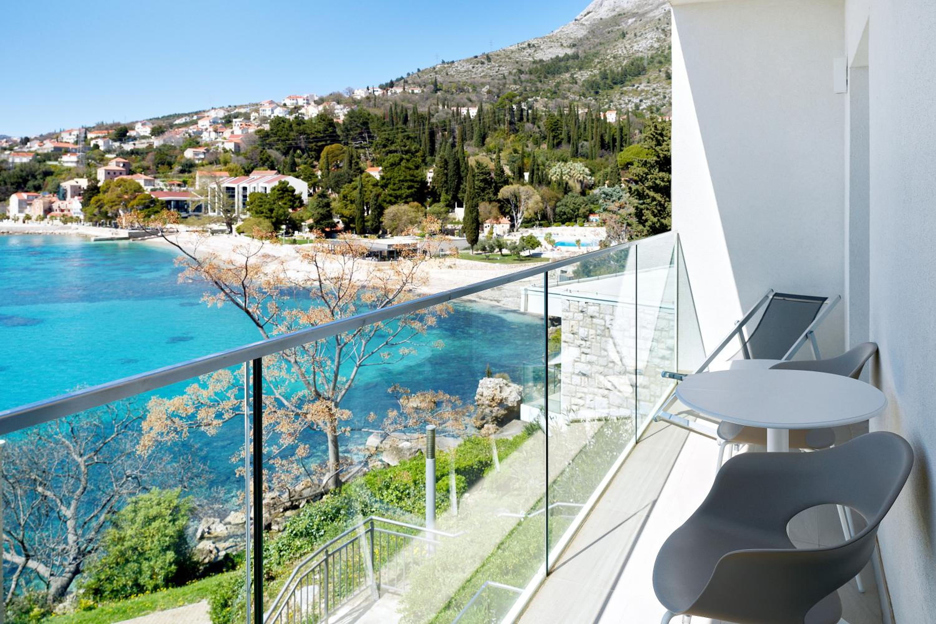 Standard Sea View Apartment for 2 