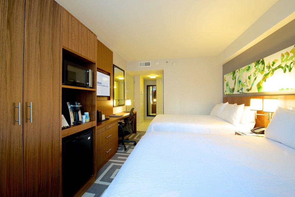 Room, 2 Queen Beds, Accessible, Bay View (Hearing)