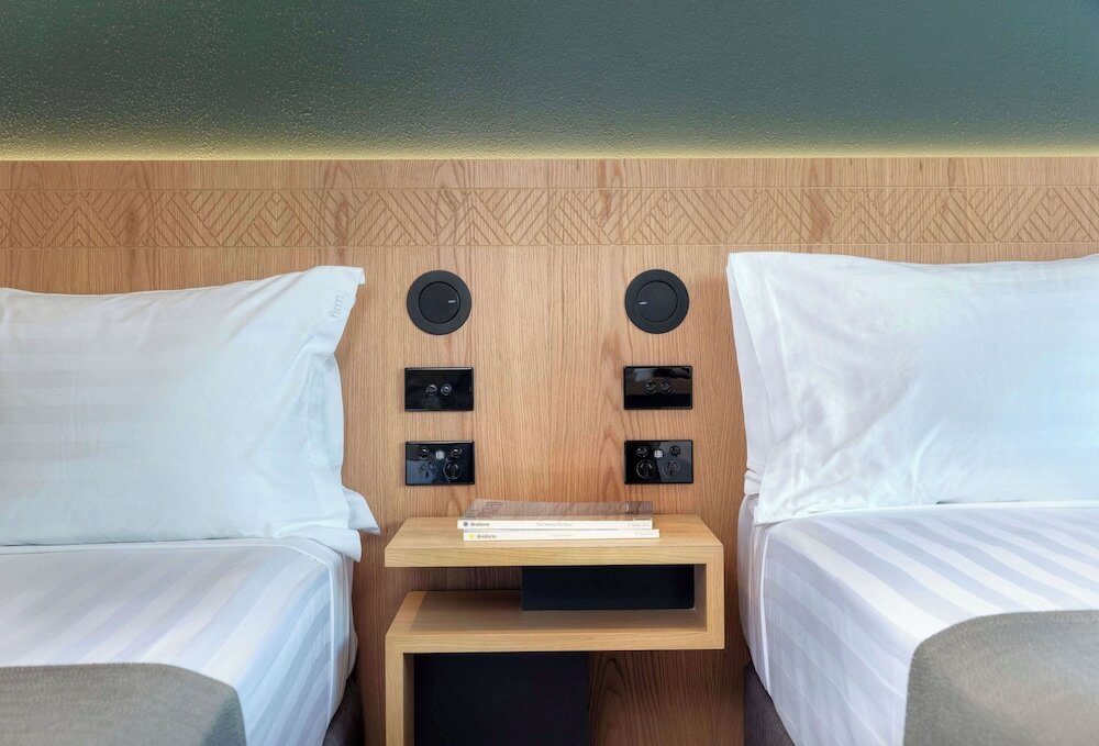 Deluxe Room, Multiple Beds