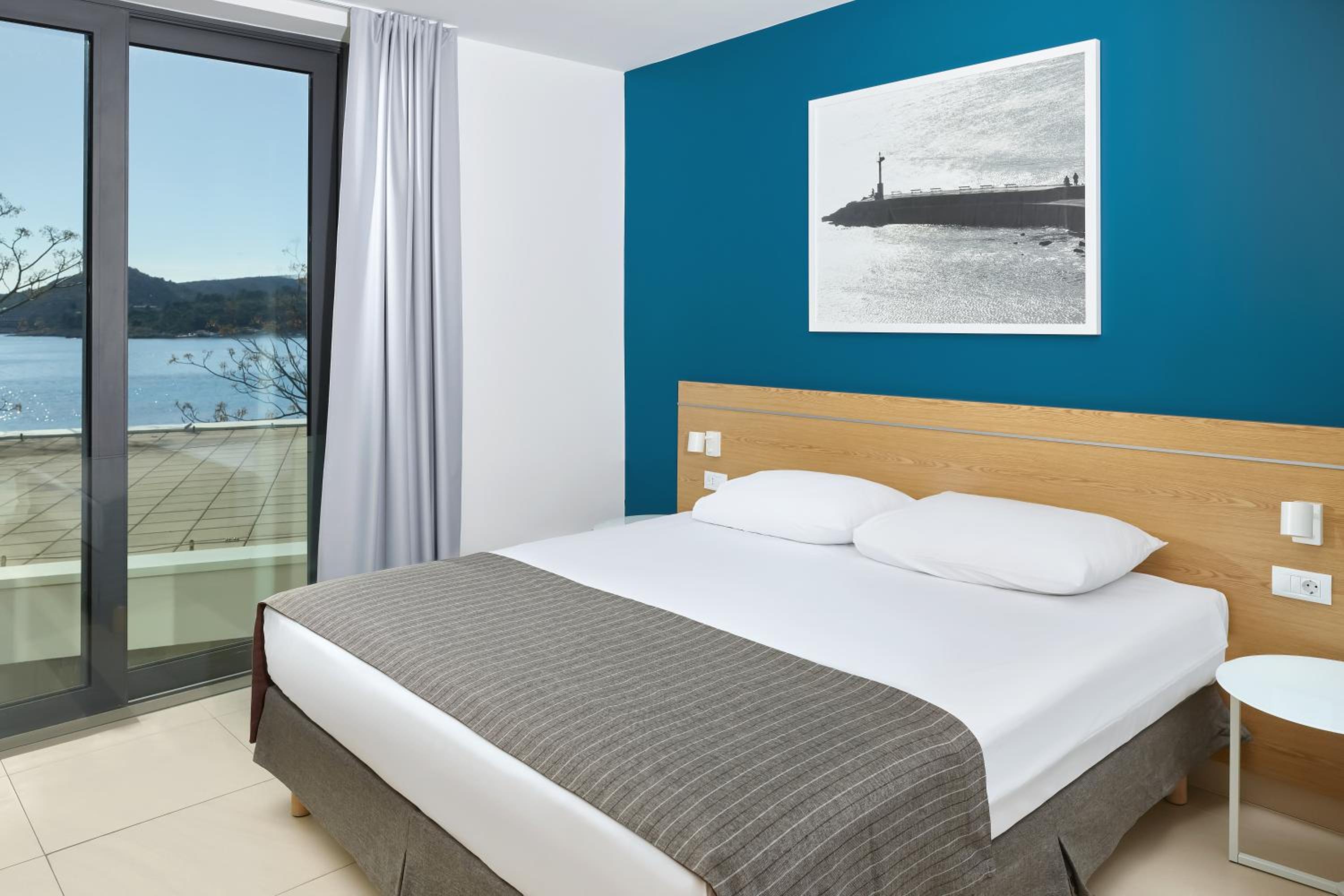 Detached Villa - Premium Sea Side Apartment