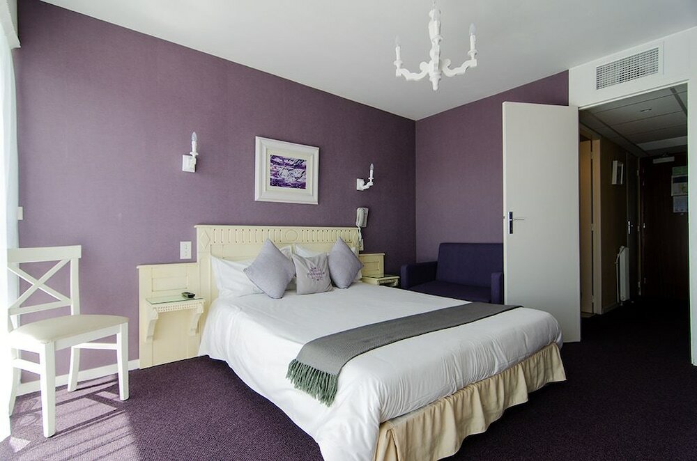 Deluxe Studio Suite