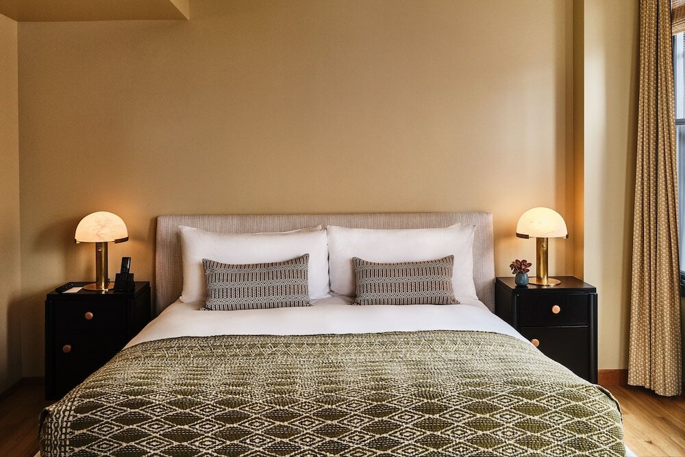 Suite, 2 Bedrooms (Basketball)