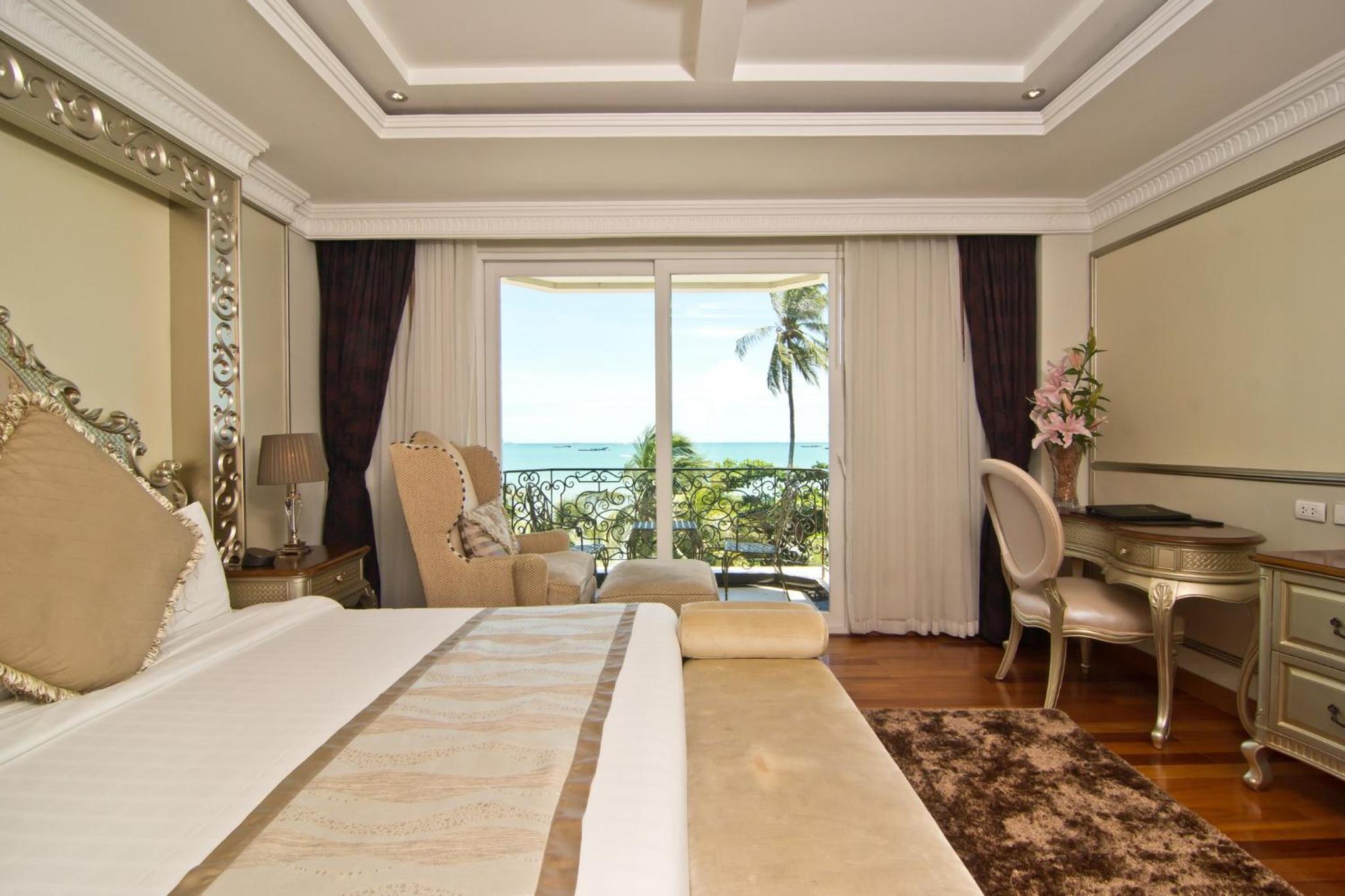 Deluxe Double Room - Beach Front