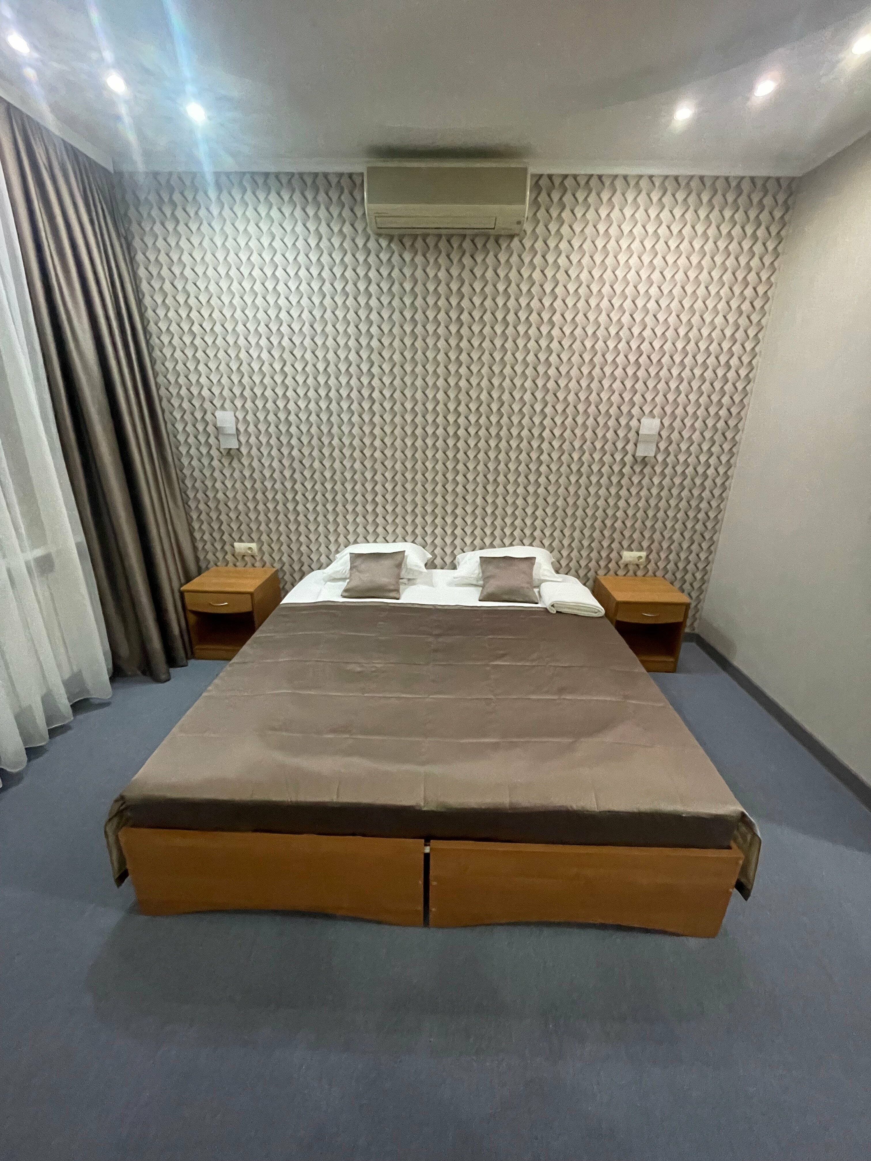 Улучшенный двухместный номер с 1 кроватью или 2 отдельными кроватями, вид на город