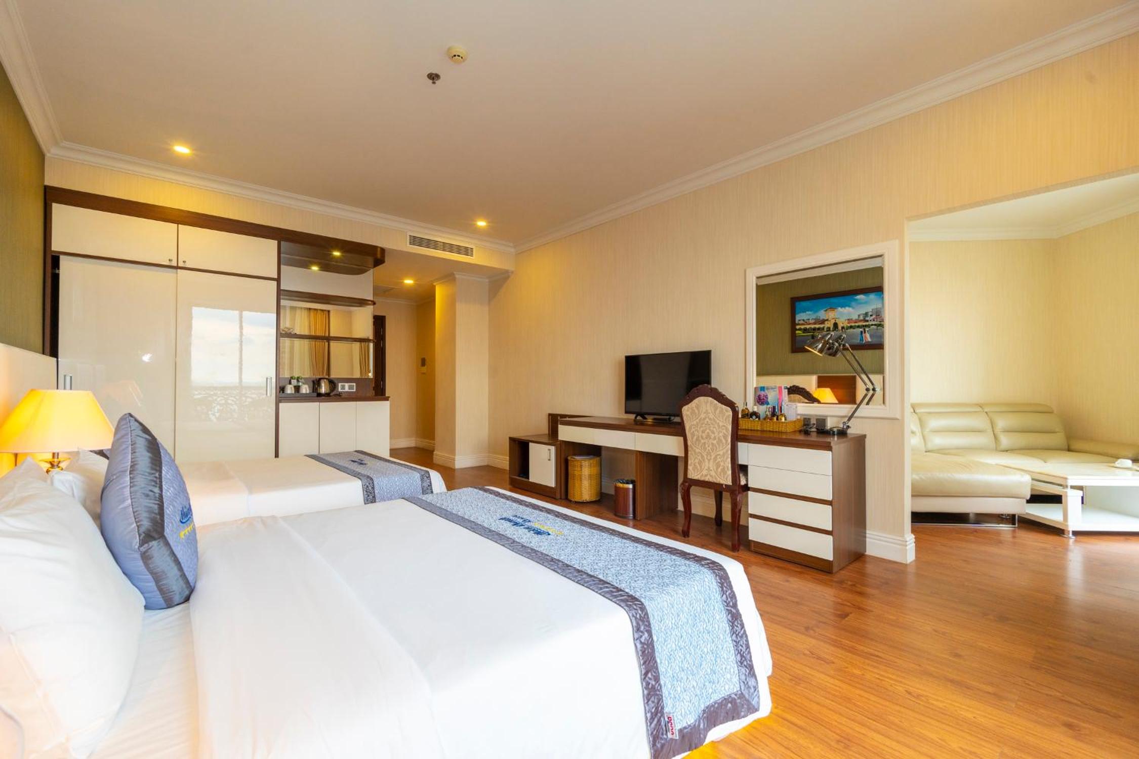 Suite with Sea View