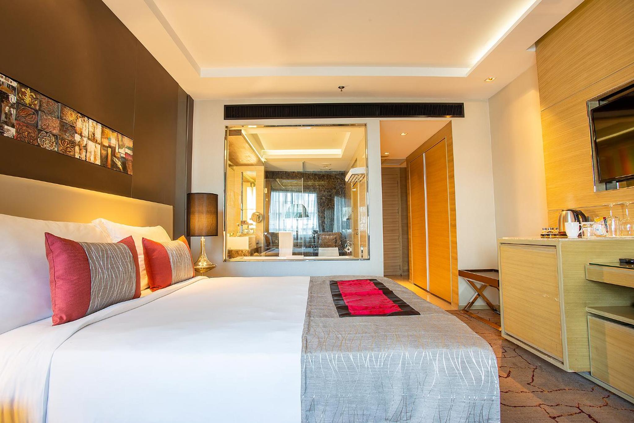 Superior Queen Room