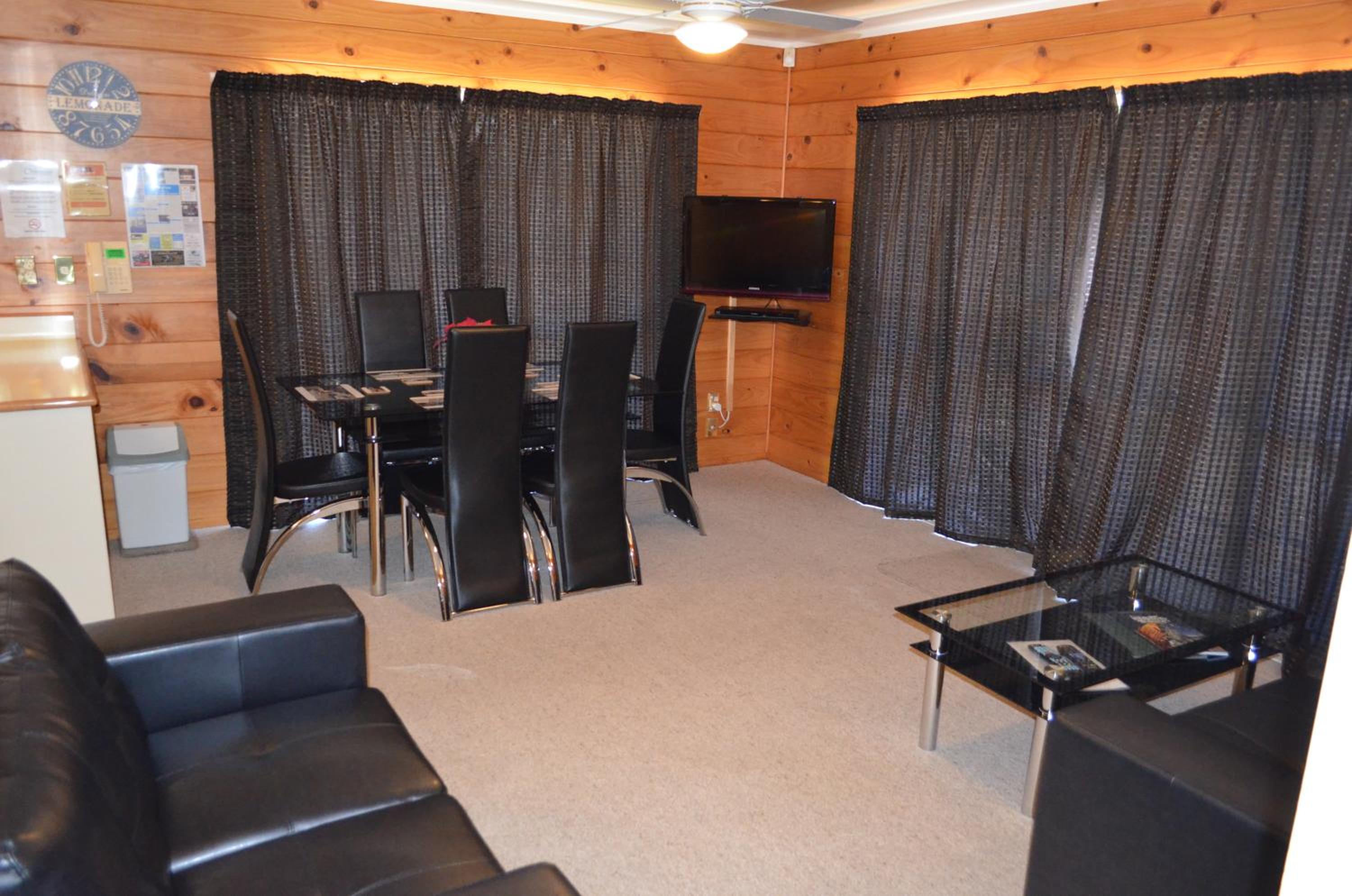 Two-Bedroom Apartment with Lake View