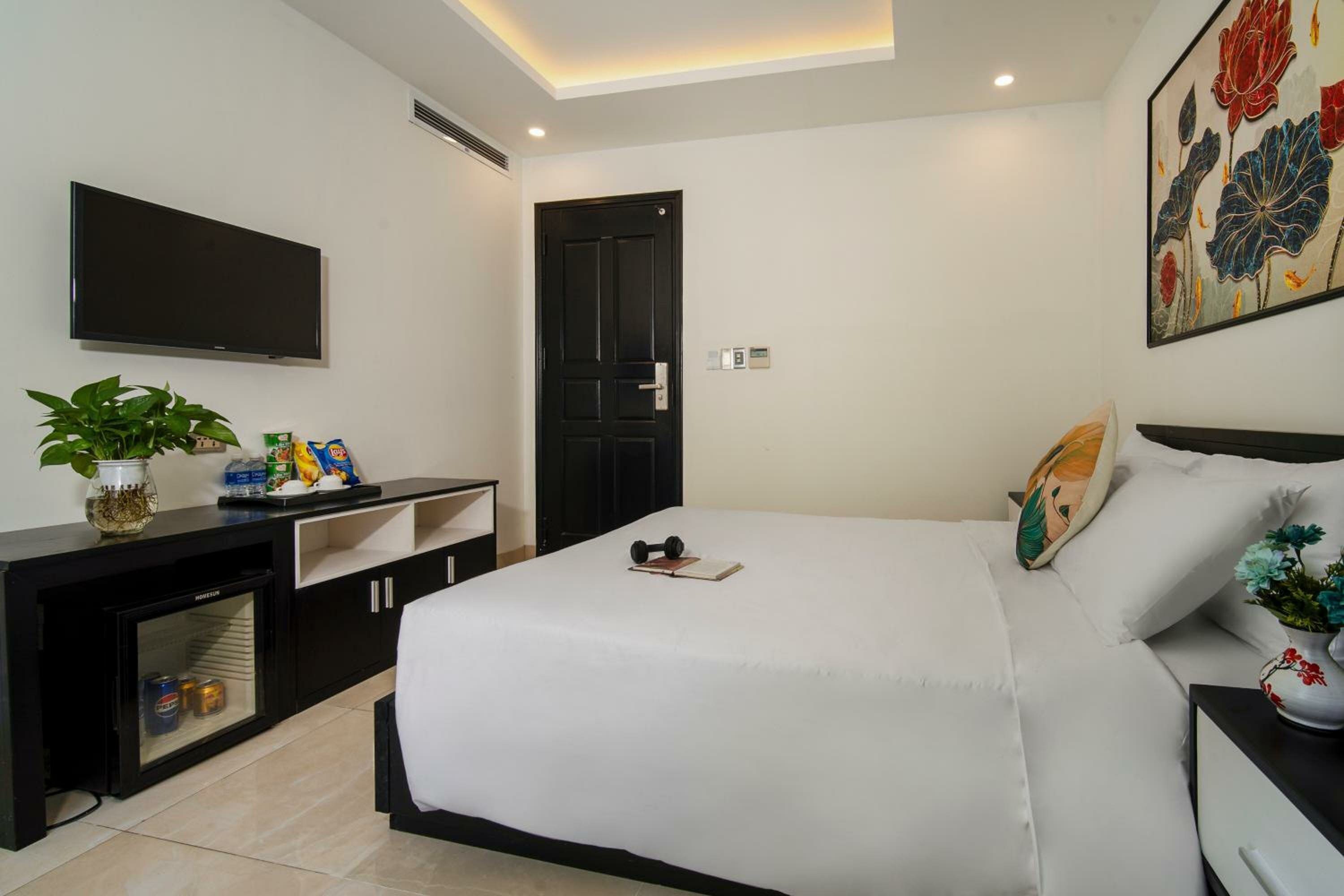 Deluxe Double Room - City View