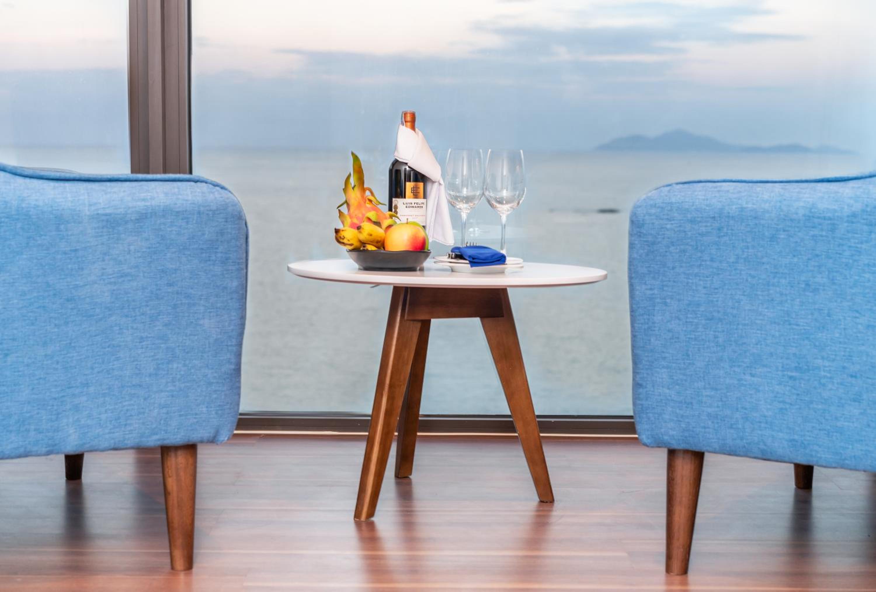 King Suite with Ocean View