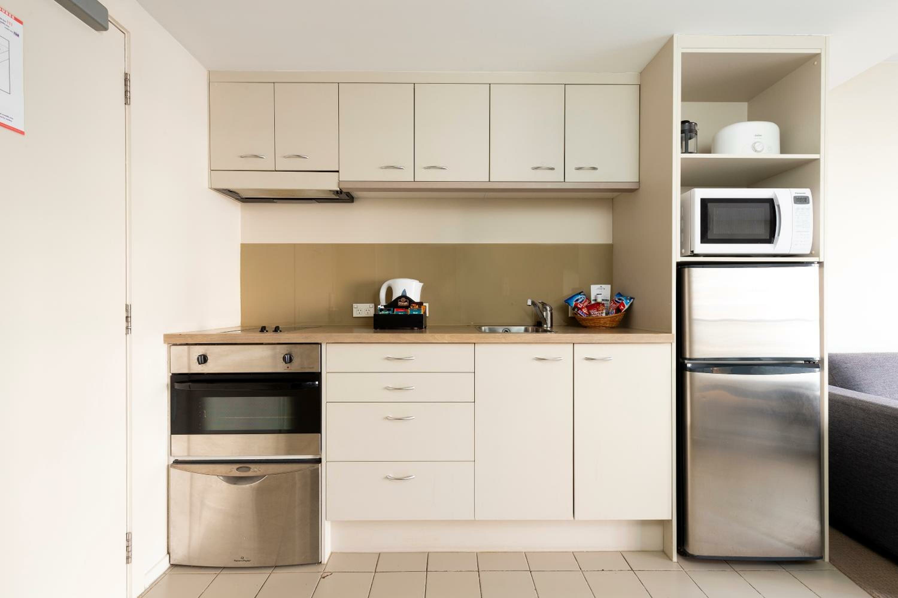 Studio Apartment