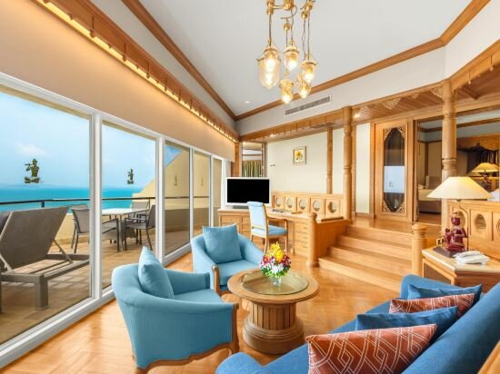 Theme Suite Two Bedrooms Thai Heritage