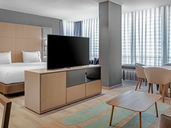 Junior Suite Premium, 1 Bedroom Junior Suite, 2 Twins, Street View